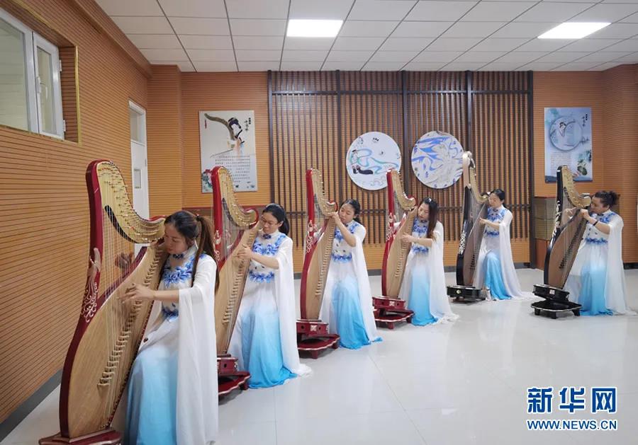 新疆是个好地方|箜篌少女养成记
